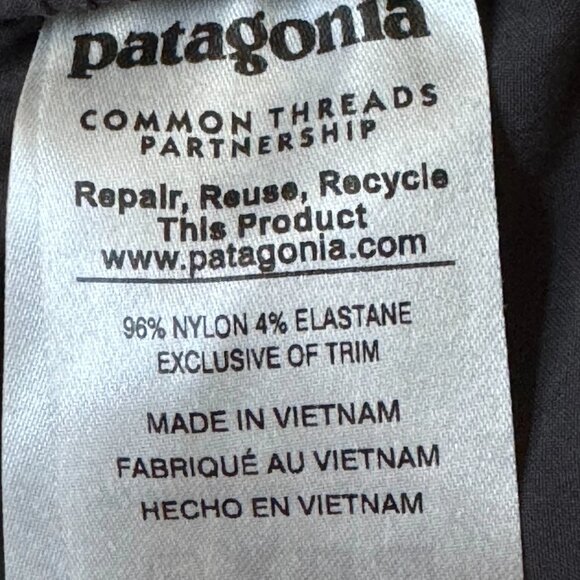 Patagonia Black Flat Front Men's Shorts - Picture 5 of 9